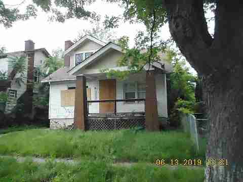 10310 Aurora (2)_m.jpg